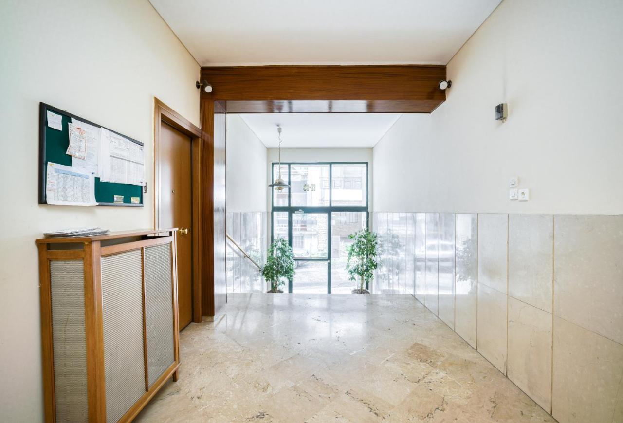 Delightful Stylish Two Bedroom Condo In Hip Area Of Central Ateny Zewnętrze zdjęcie