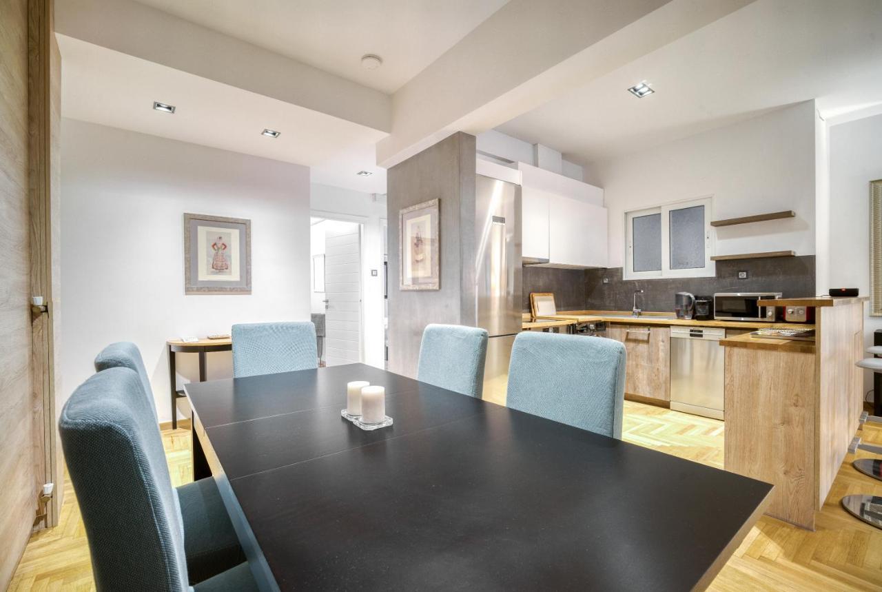 Delightful Stylish Two Bedroom Condo In Hip Area Of Central Ateny Zewnętrze zdjęcie